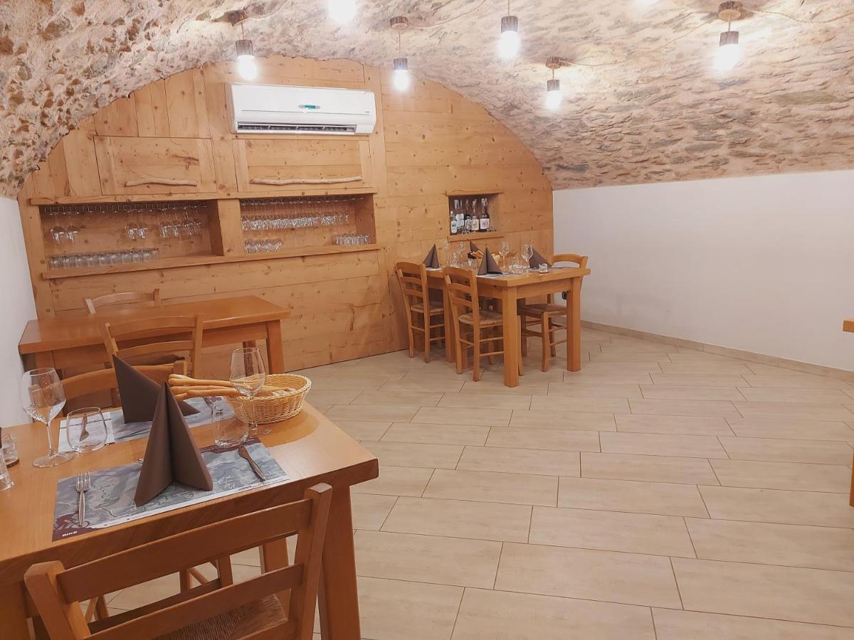 Locanda Il Campo Della Quercia San Damiano Macra Exteriér fotografie